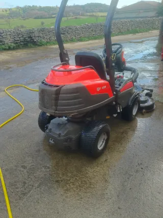 Cortacésped 4x4 Husqvarna