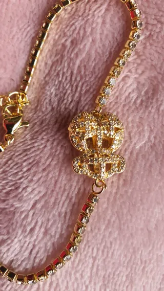 Pulsera Tous Dorada con Oso.