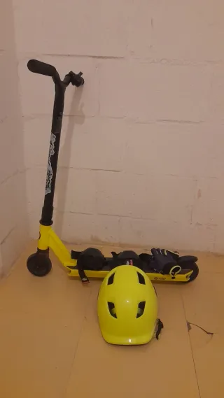 Patinete infantil amarillo + protecciones