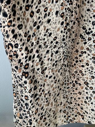 Blusa sin mangas animal print