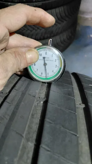 Neumáticos 275/45/20