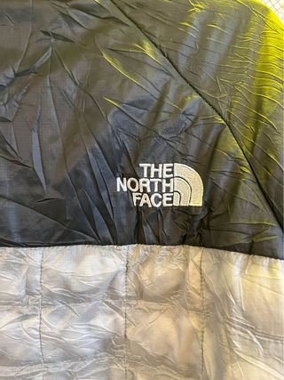 Chaqueta The North Face Negra y Gris