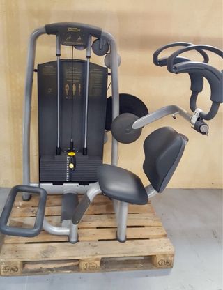 Máquina Abdominal Crunch Technogym