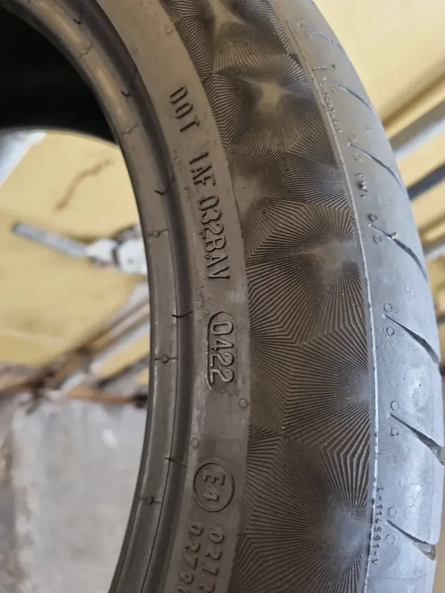 Vendo 2 Neumáticos en perfecto estado^