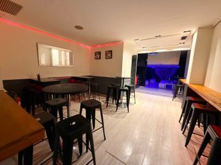 R-7939454 Traspaso Bar con Licencia C1 en Eixample