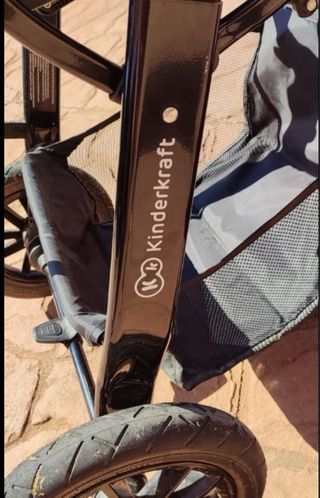 Carrito de bebé Kinderkraft moov