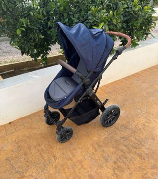 Carrito de bebé Kinderkraft moov