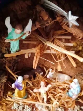 Presepe in scatola di latta