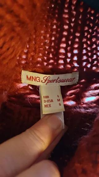 Jersey Mango punto calado cuello alto