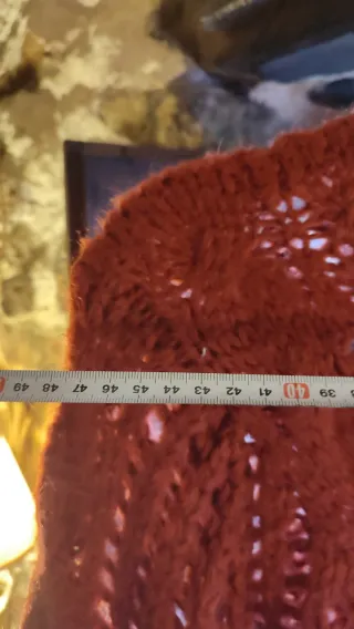 Jersey Mango punto calado cuello alto