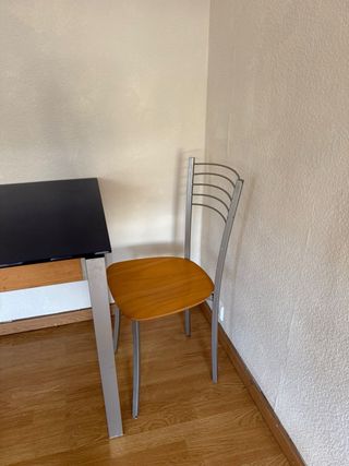 Mesa de cocina cristal y madera