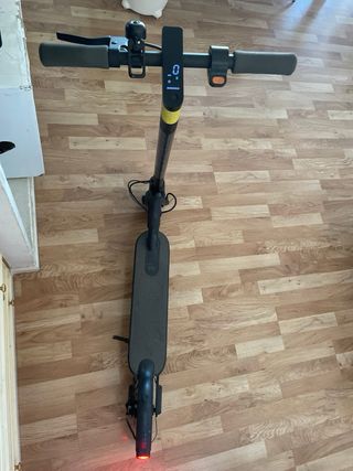 Patinete Eléctrico Xiaomi Essential