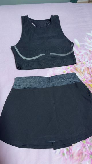 Conjunto deportivo falda y top Push the Limit