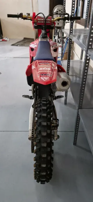 Honda CRF 450 edición 50 Aniversario 2023