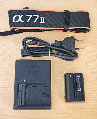 Cámara Sony Alpha 77 II + Objetivo Zeiss 16-80mm