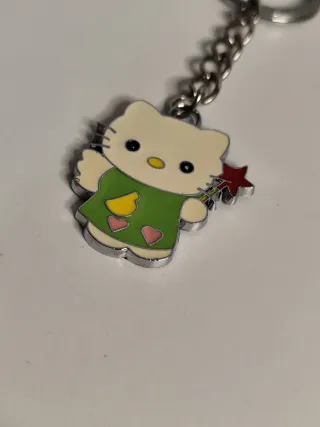 Porta-chaves Hello Kitty com varinha