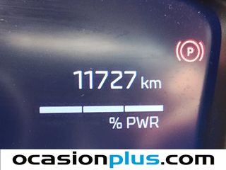 Peugeot 2008 Allure Hybrid eDCS6 107 kW (145 CV)