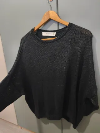 Jersey ZARA negro efecto brillante Talla M