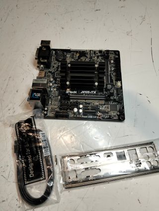 ASRock J4105-ITX Placa Base Mini-ITX Intel Celeron UHD 4K