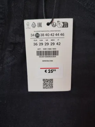 Pantalón vaquero negro chico nuevo