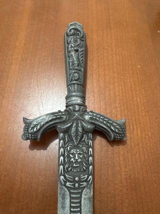 Espada decorativa antigua