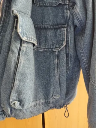 Chaqueta vaquera Bershka forro borreguito Talla L