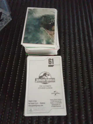250 Cromos Jurassic World ref 185
