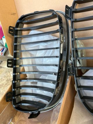 REJILLAS CALANDRAS RADIADOR BMW 120D