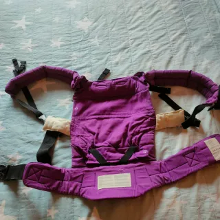 Mochila Portabebés Manduca morada edición especial