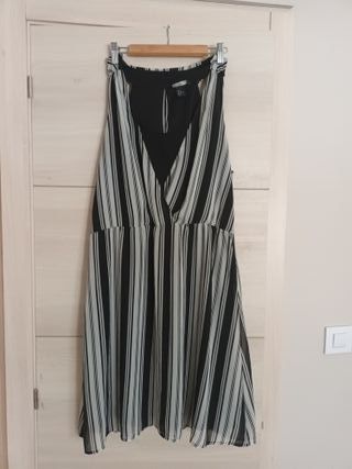 Lote 4 Vestidos Verano marca H&M. Talla 44.