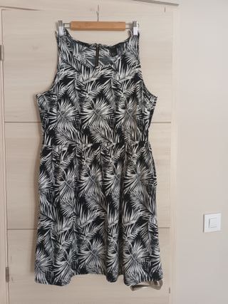 Lote 4 Vestidos Verano marca H&M. Talla 44.