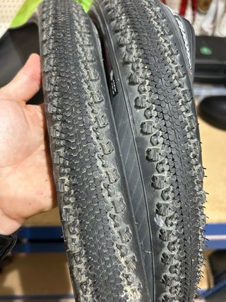 2 Cubiertas Vittoria Terreno Dry 700x38c