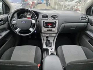 Ford Focus 2010