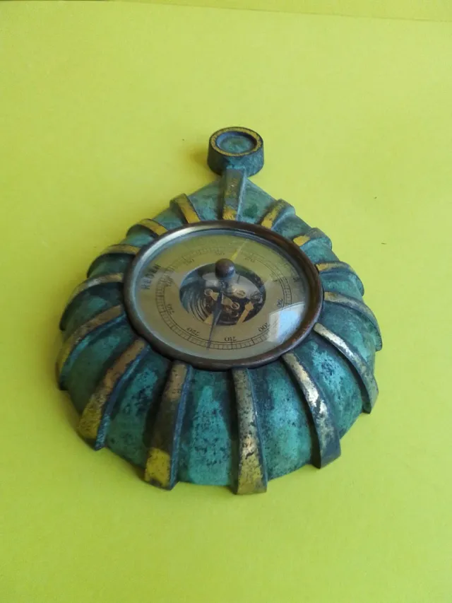 Barómetro antiguo alemán