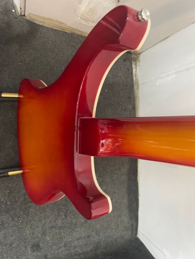 Bajo Rickenbacker 360 Réplica Personalizada