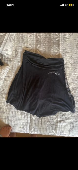 Falda negra volantes multicolor