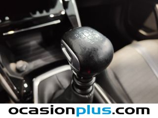 Peugeot 2008 PureTech 130 S&S Allure Pack 96 kW (130 CV)