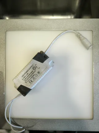 2 Focos LED Cuadrados Empotrables