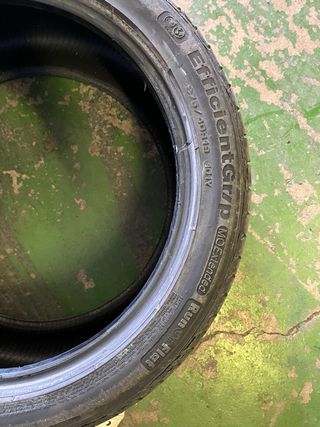 Neumático 275/40/29 101Y