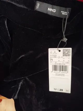 Top terciopelo negro Mango
