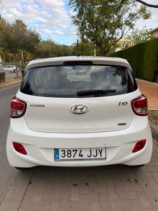 Hyundai i10 2015