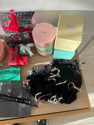Cajas y Bolsas Tous