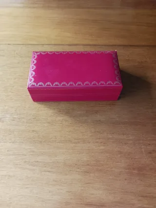 Autentico astuccio Cartier.