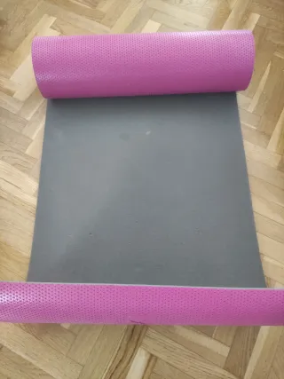 Esterilla Fitness Decathlon Morada