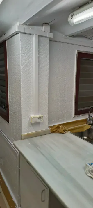 Servicio de pintura de interiores