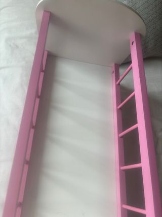 Cuna de madera para muñecas