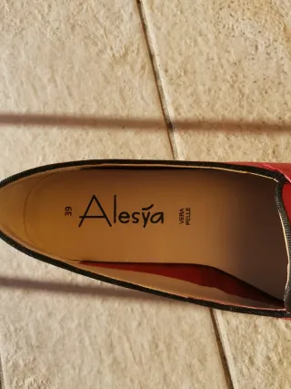 Mocassini Alesya donna n.39 vera pelle rossi