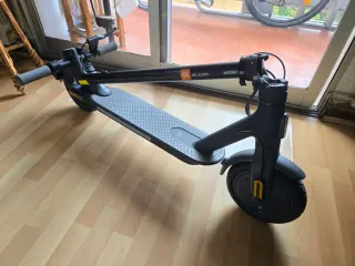 Patinete Xiaomi Mi Essential