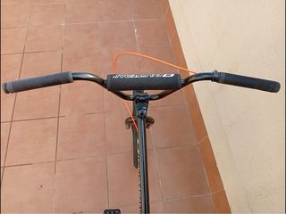 Bicicleta BMX Eastern Negra