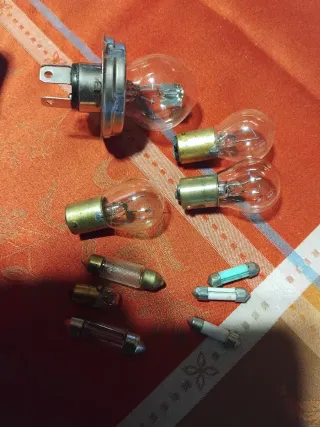 Renault 10 juego bombillas